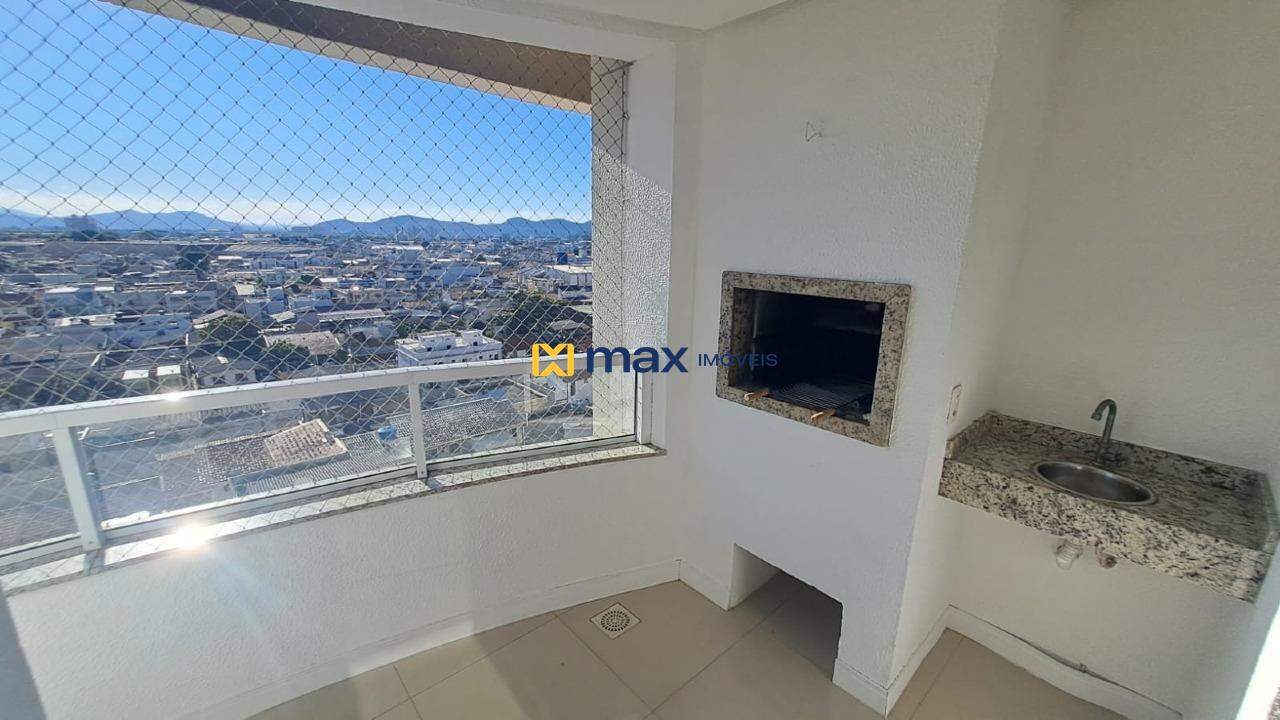 Apartamento para aluguel no São João: Sacada