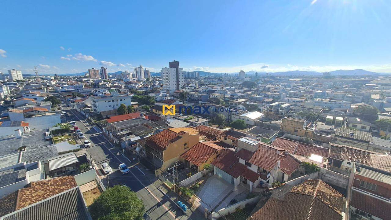 Apartamento para aluguel no São João: Vista da Sacada