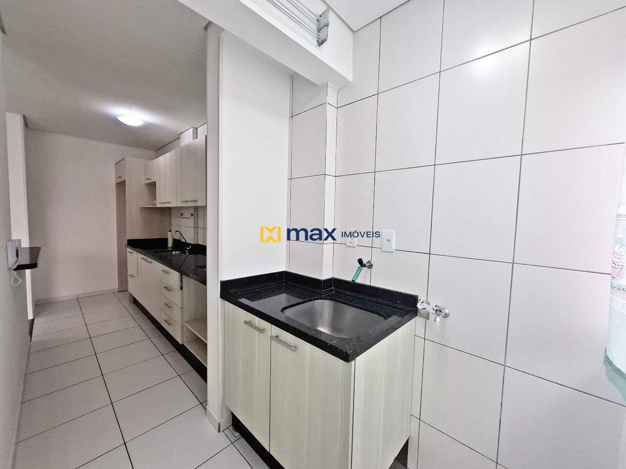 Apartamento para aluguel no Tabuleiro: Área de serviço