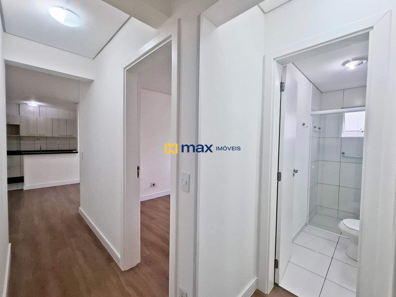 Apartamento para aluguel no Tabuleiro: Acesso área íntima