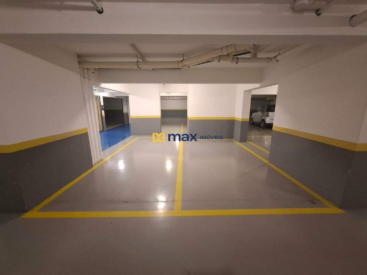 Apartamento para aluguel no Centro: 2 vagas de garagem privativas