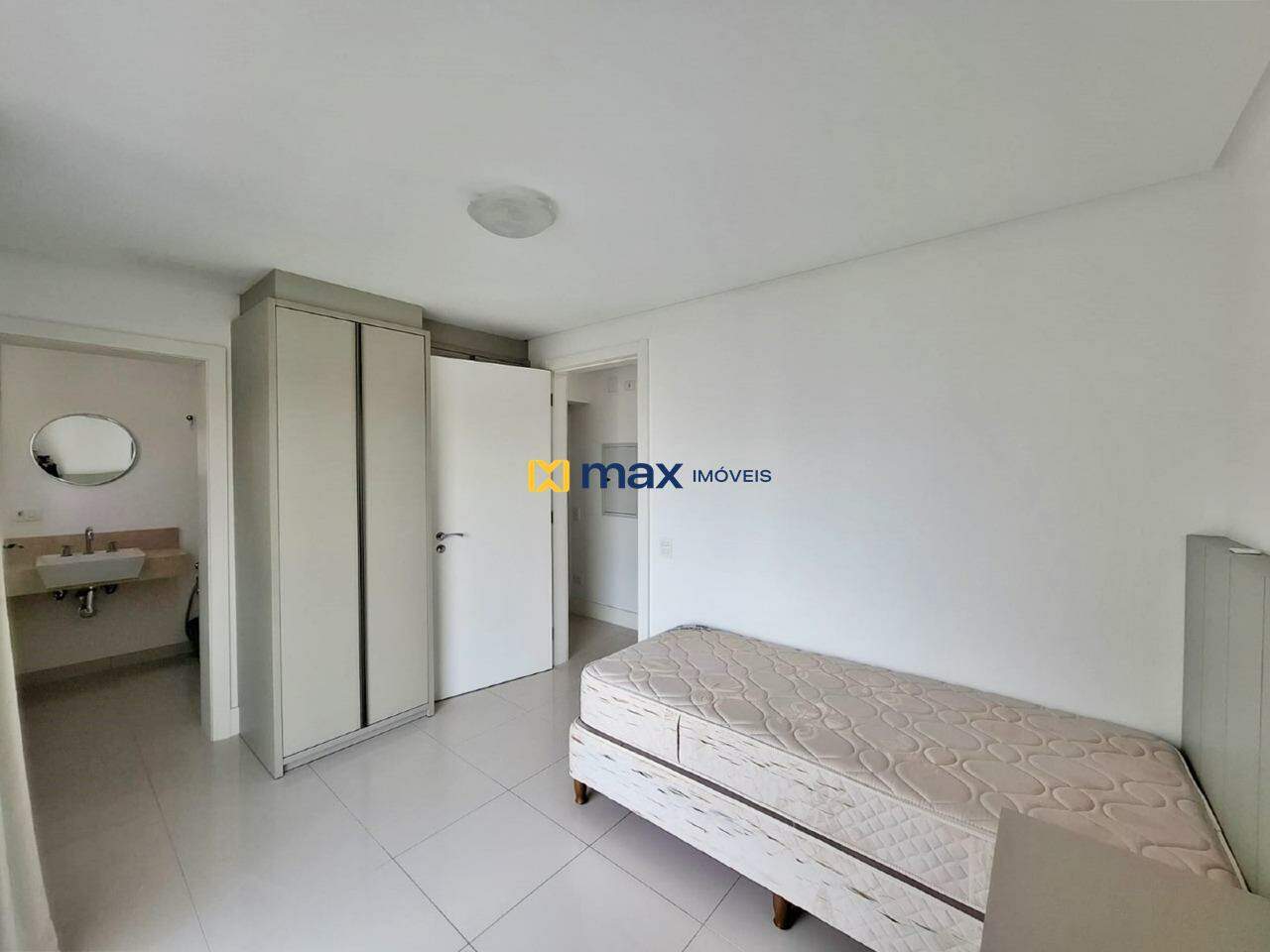 Apartamento para aluguel no Centro: Suíte 2