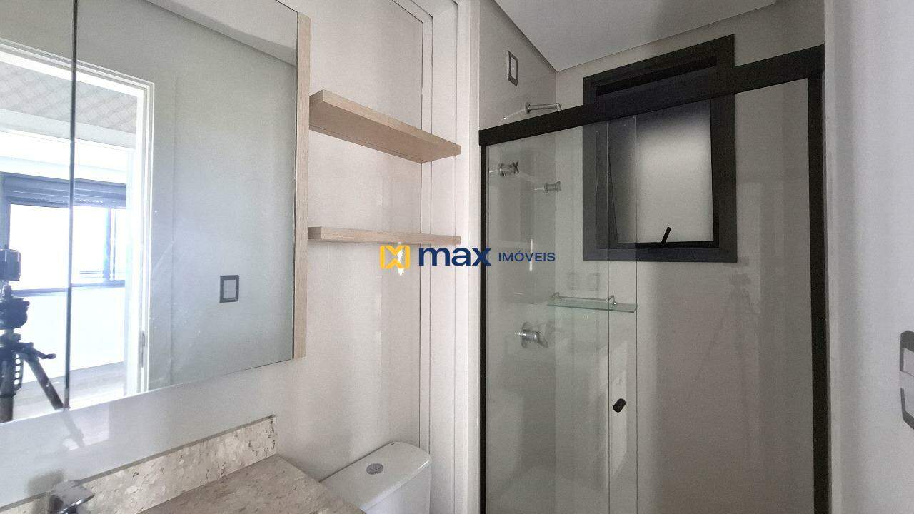Apartamento para aluguel no Ressacada: Banheiro social
