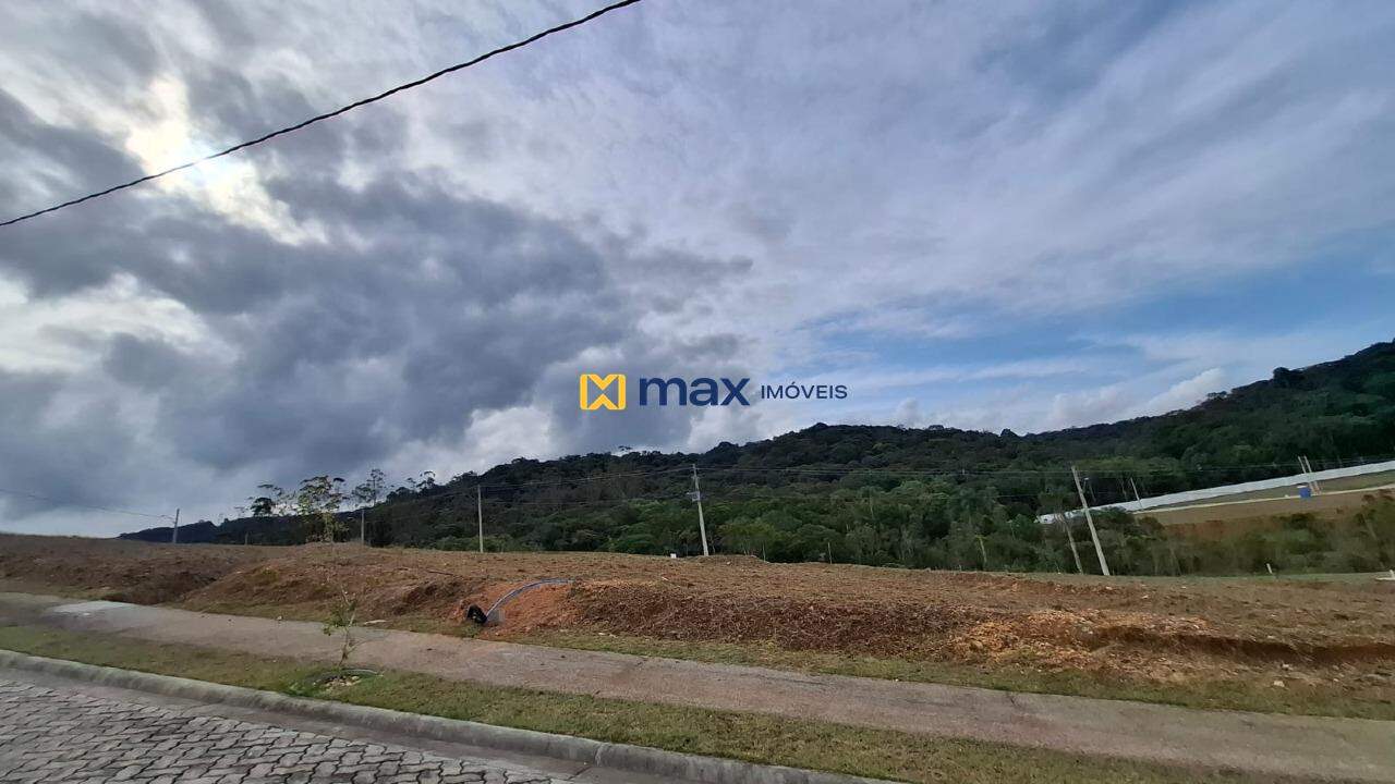 Terreno em condomínio à venda no Rio do Meio: Terreno