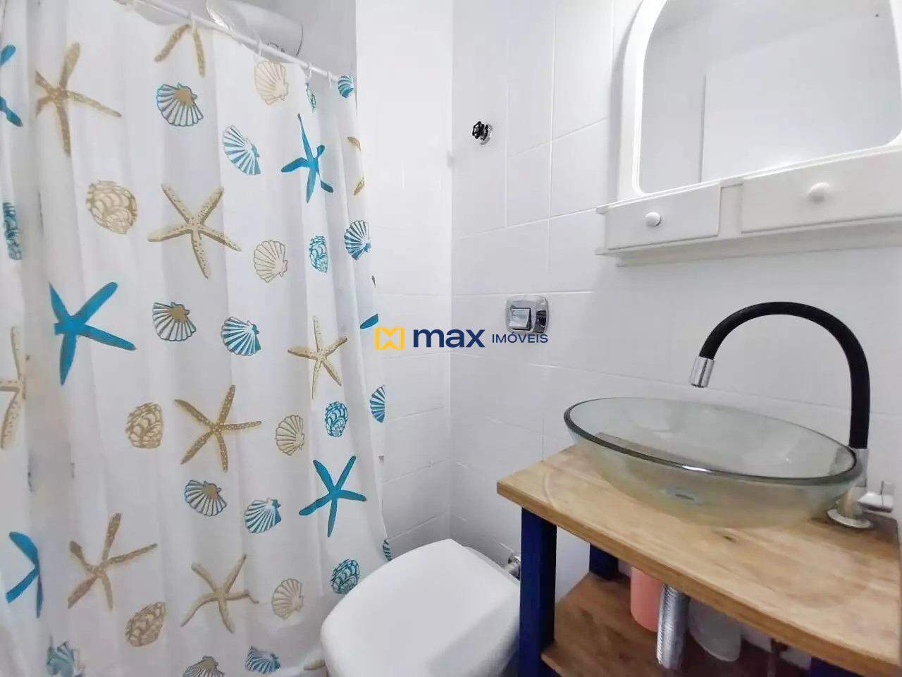 Apartamento à venda no Centro: Banheiro