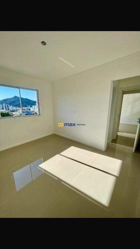 Apartamento à venda no Tabuleiro: 