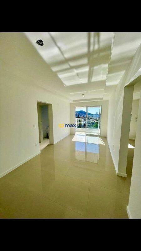 Apartamento à venda no Tabuleiro: 