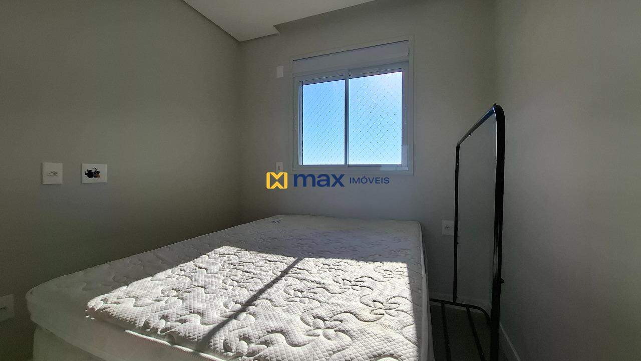 Apartamento à venda no Centro: Suíte 2