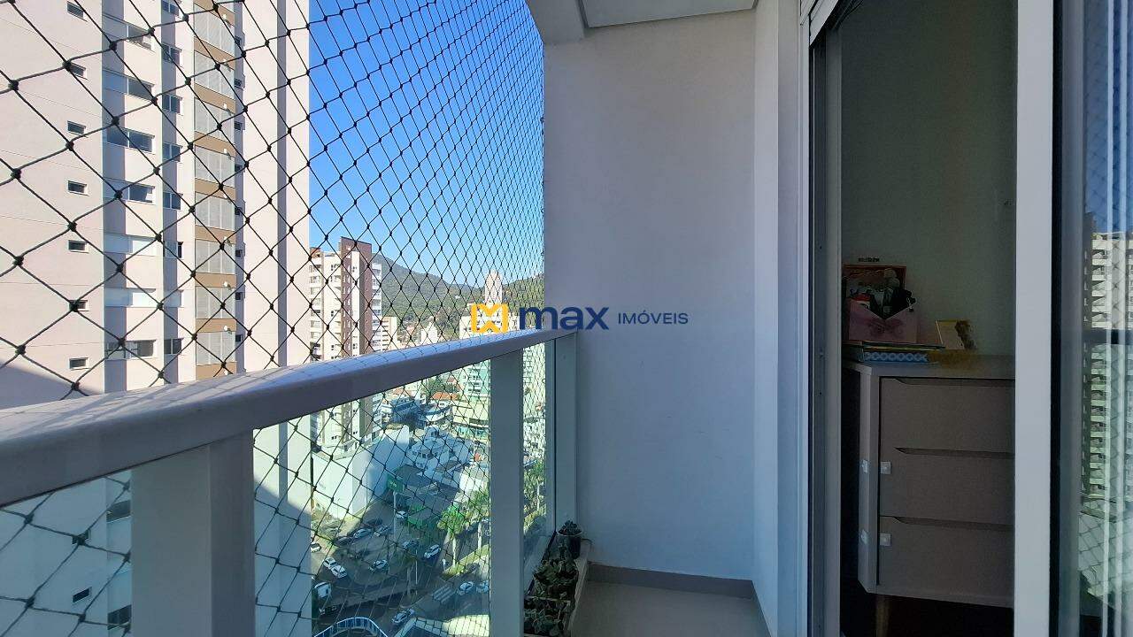 Apartamento à venda no Centro: Sacada suíte 1