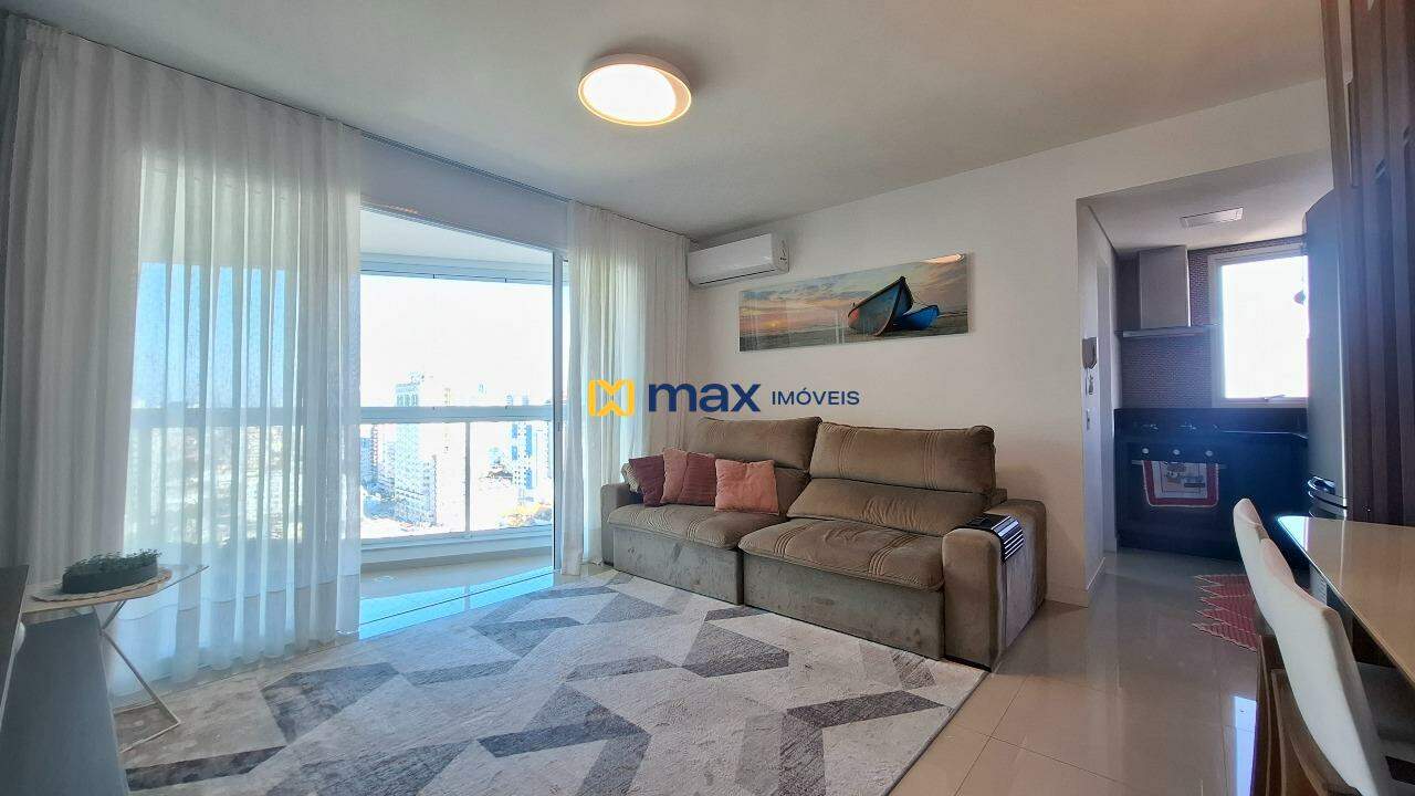Apartamento à venda no Centro: Living integrado