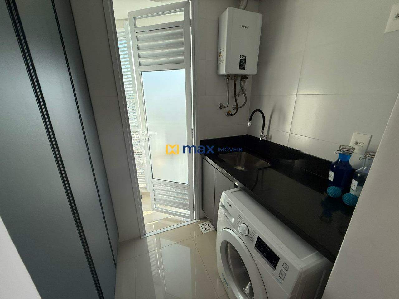 Apartamento à venda no Centro: Área de serviço