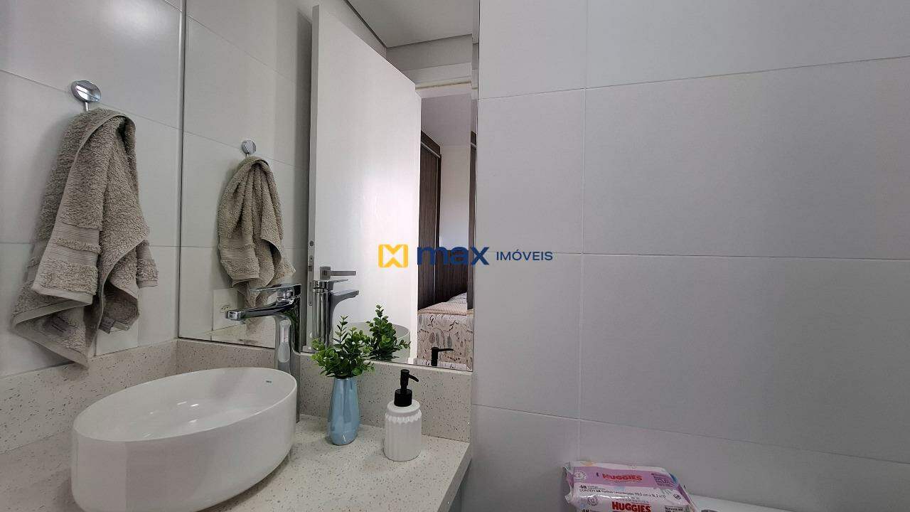 Apartamento à venda no Centro: Banheiro suíte 2