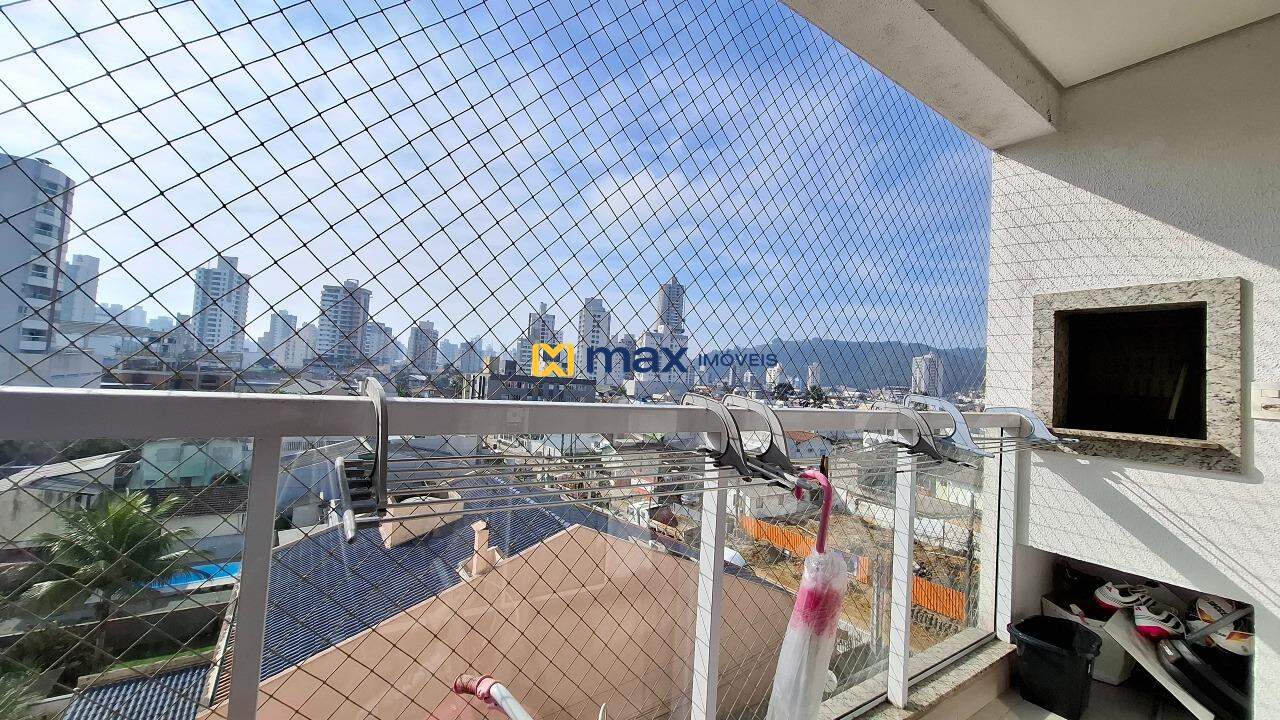 Apartamento à venda no São Judas: Sacada com churrasqueira