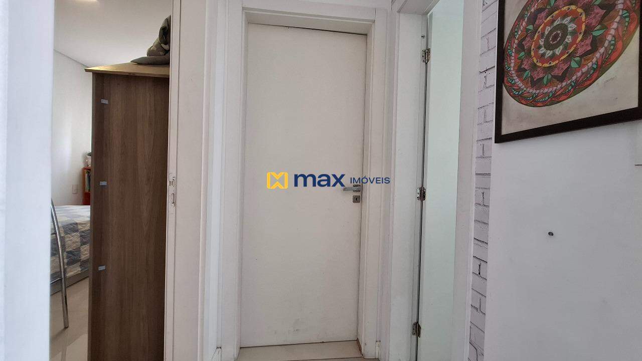 Apartamento à venda no São Judas: Corredor