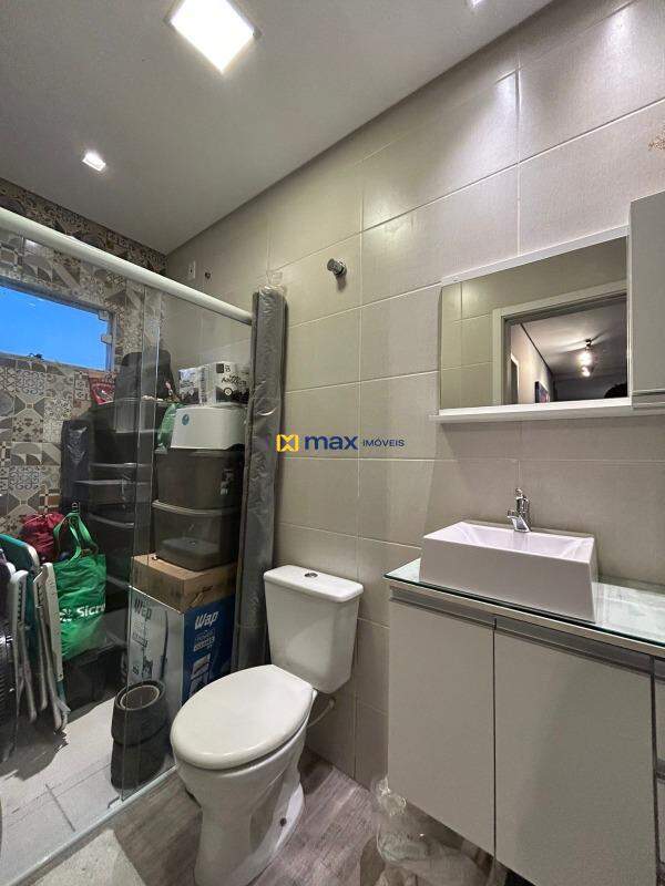 Apartamento à venda no Centro: Banheiro Social