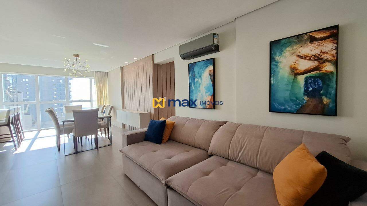 Apartamento à venda no Fazenda: Living integrado