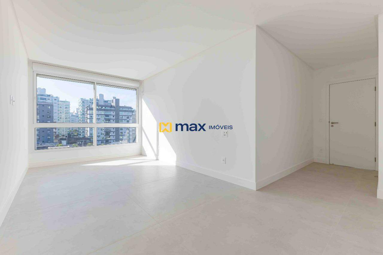 Apartamento à venda no Praia Brava: Suíte 3