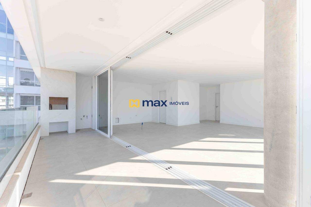 Apartamento à venda no Praia Brava: Living integrado
