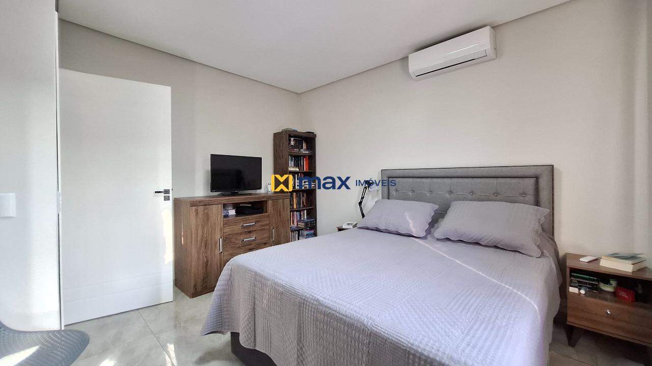 Casa à venda no São Vicente: Suíte