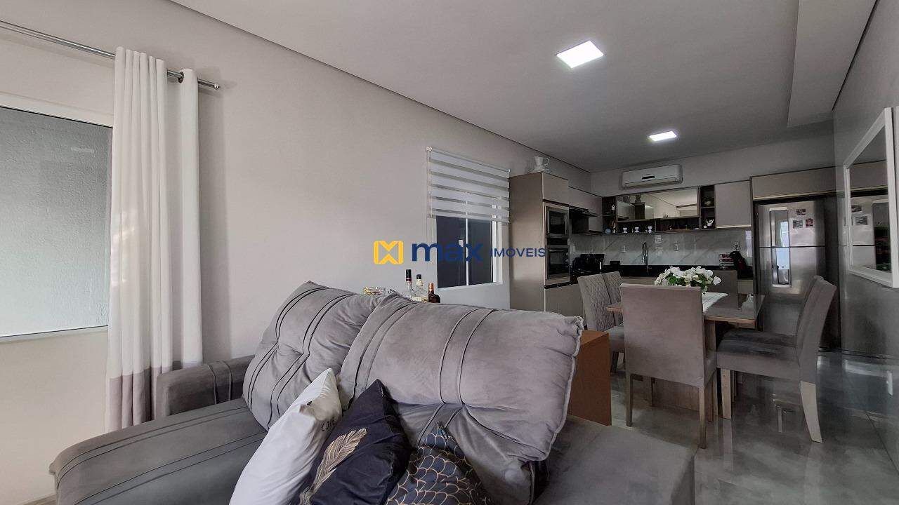 Casa à venda no São Vicente: Living integrado