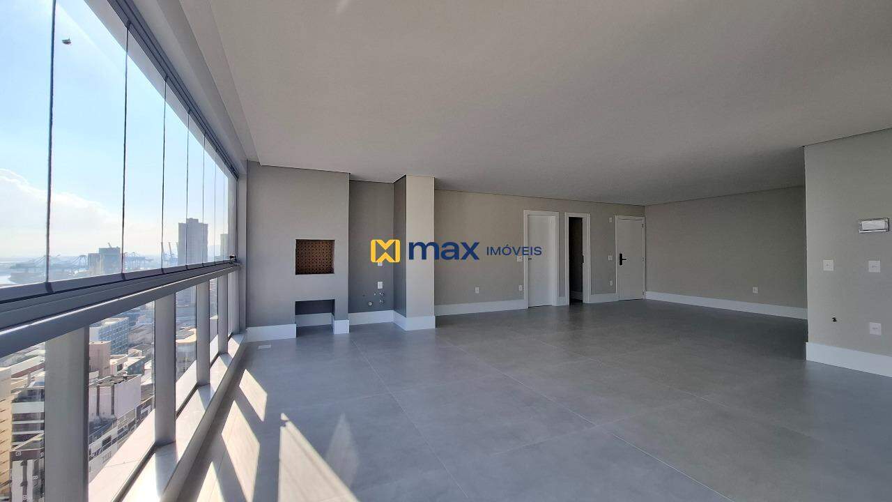 Apartamento à venda no Centro: Living integrado