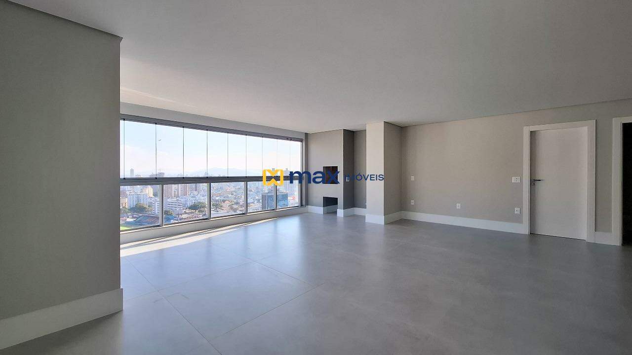 Apartamento à venda no Centro: Living integrado