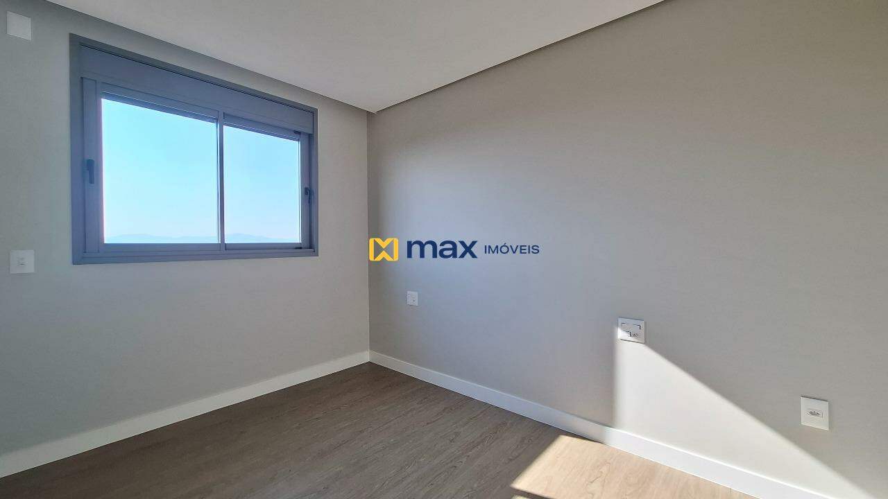 Apartamento à venda no Centro: Suíte 3