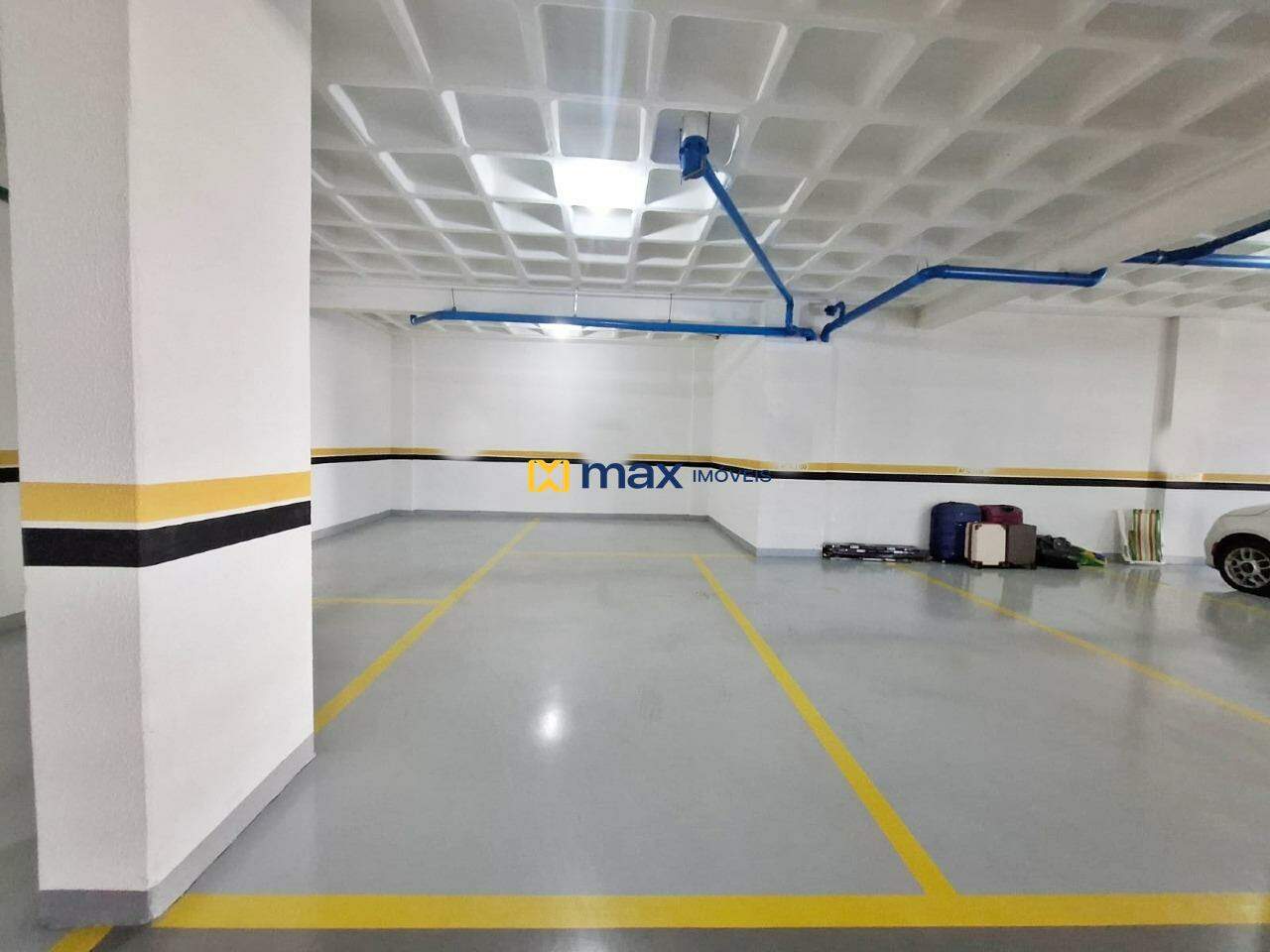 Apartamento para aluguel no Pioneiros: Vaga de Garagem