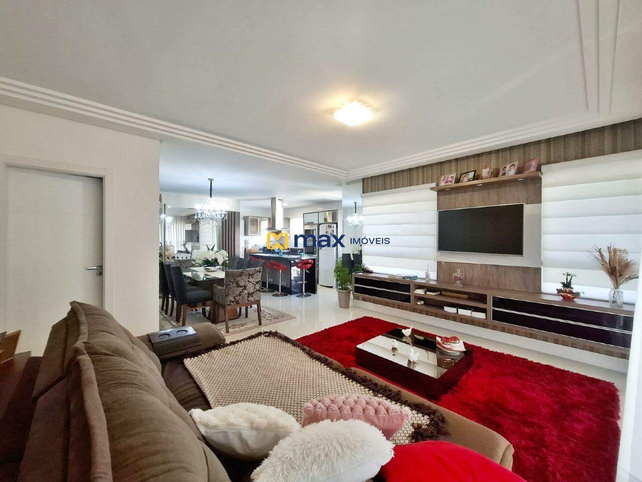 Apartamento para aluguel no Pioneiros: Sala de Estar
