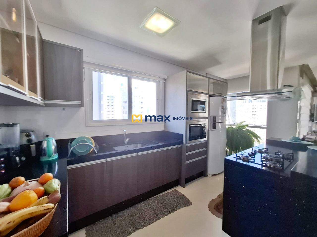 Apartamento para aluguel no Pioneiros: Cozinha Americana