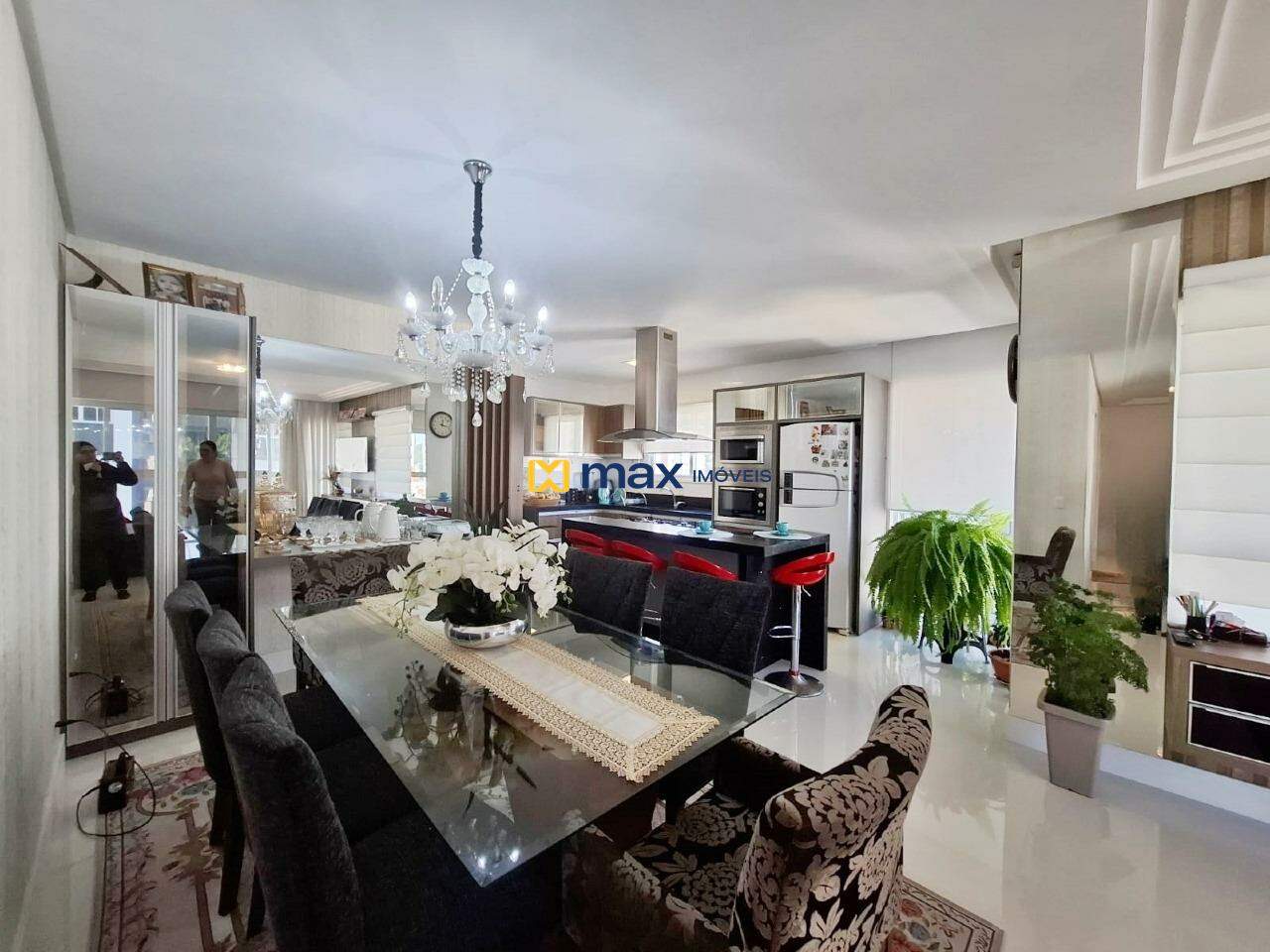 Apartamento para aluguel no Pioneiros: Sala de Jantar