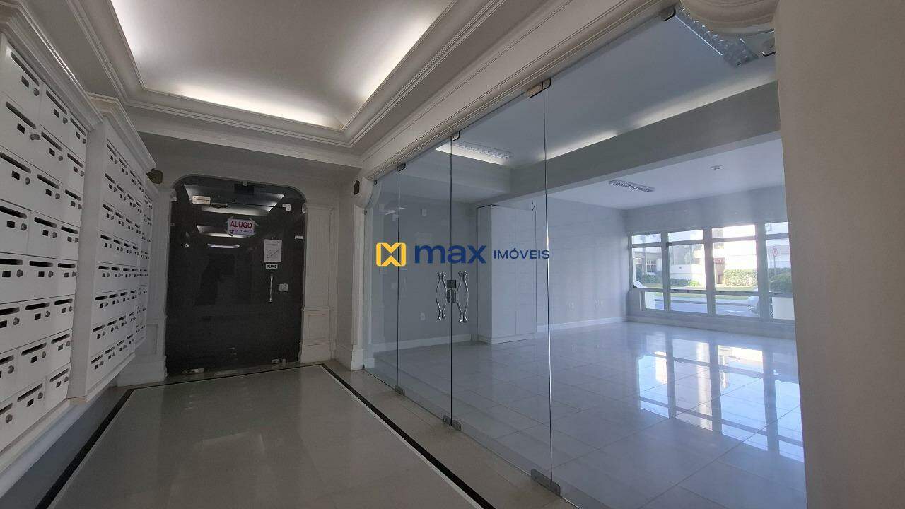 Sala à venda no Centro: Sala