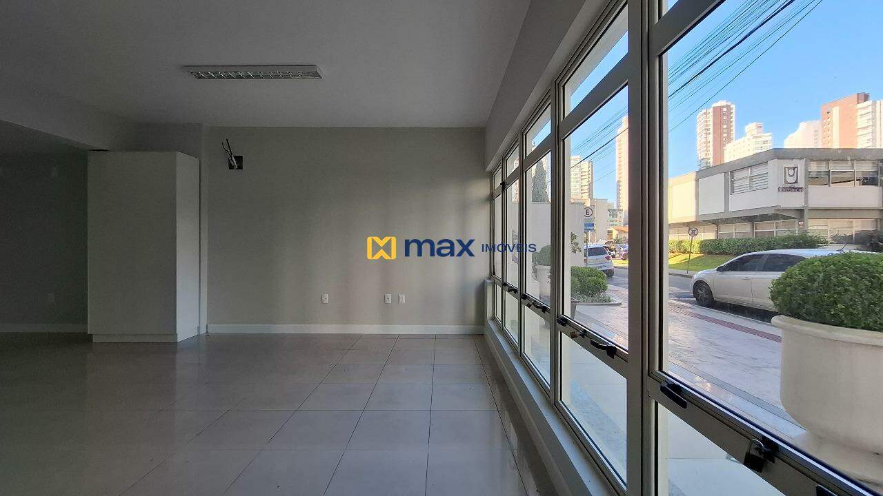 Sala à venda no Centro: Sala
