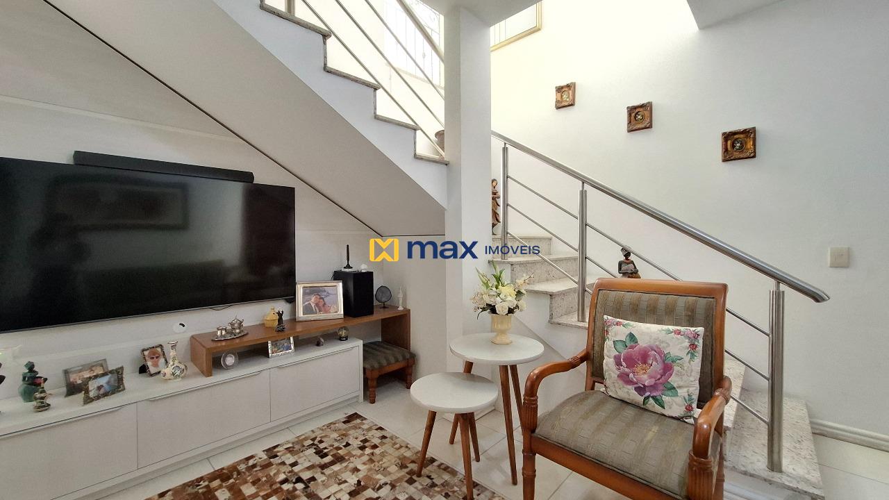 Casa à venda no Centro: Sala de estar 