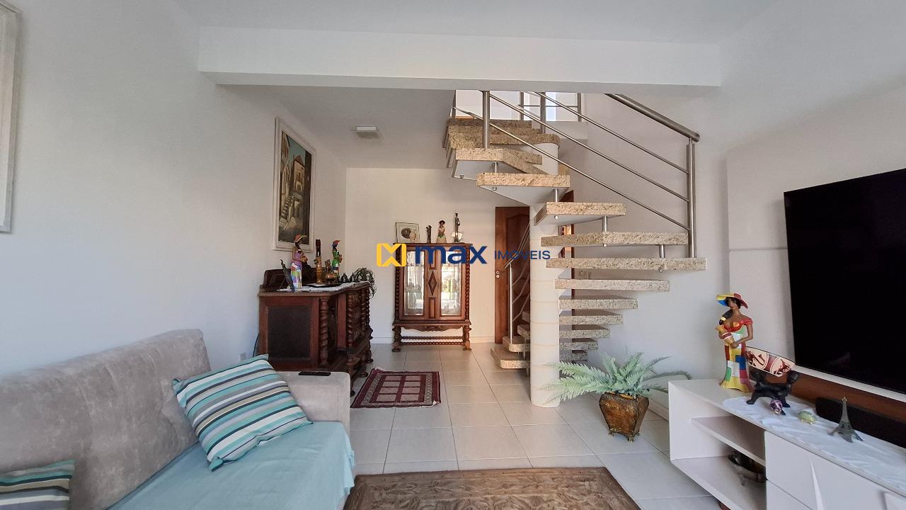 Casa à venda no Centro: Sala de estar 