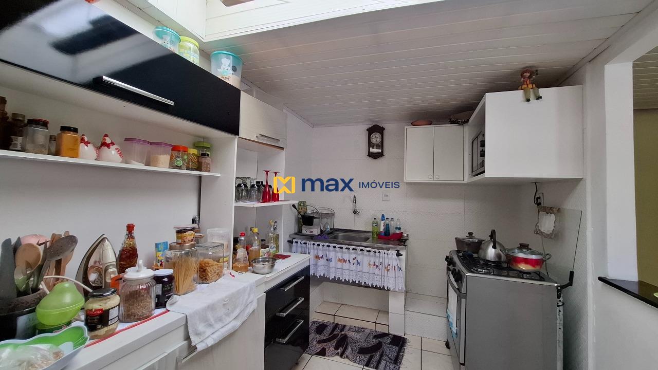 Casa à venda no Cordeiros: Cozinha