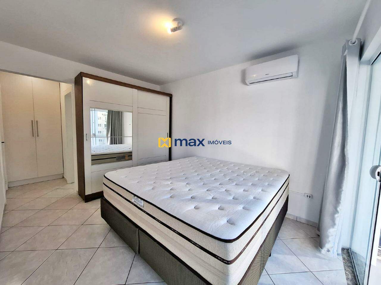 Apartamento para aluguel no Centro: 