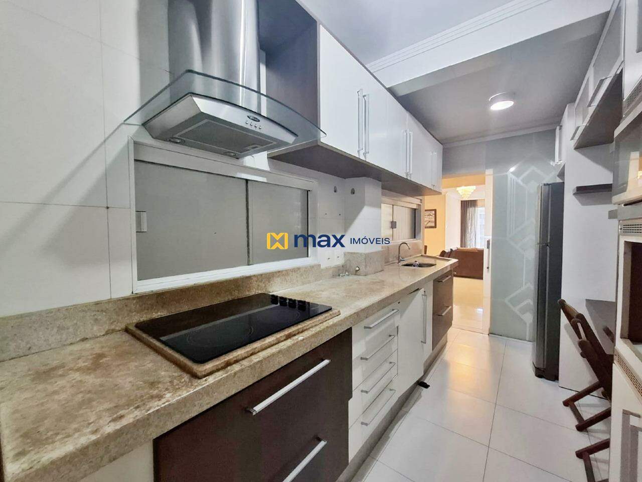 Apartamento para aluguel no Centro: 