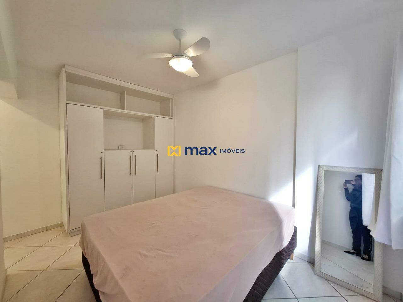 Apartamento para aluguel no Centro: 