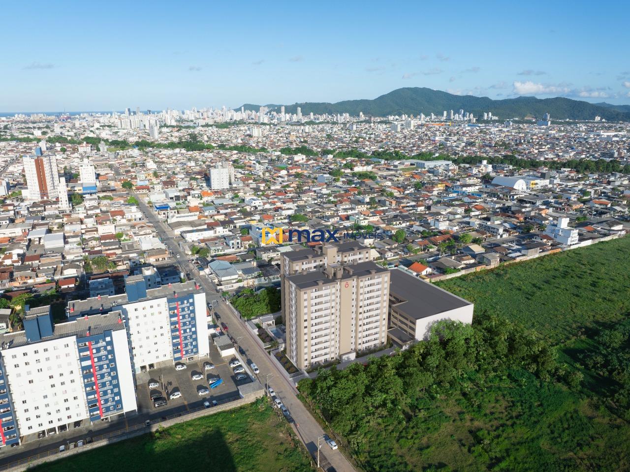 Apartamento à venda no Cordeiros: Localização