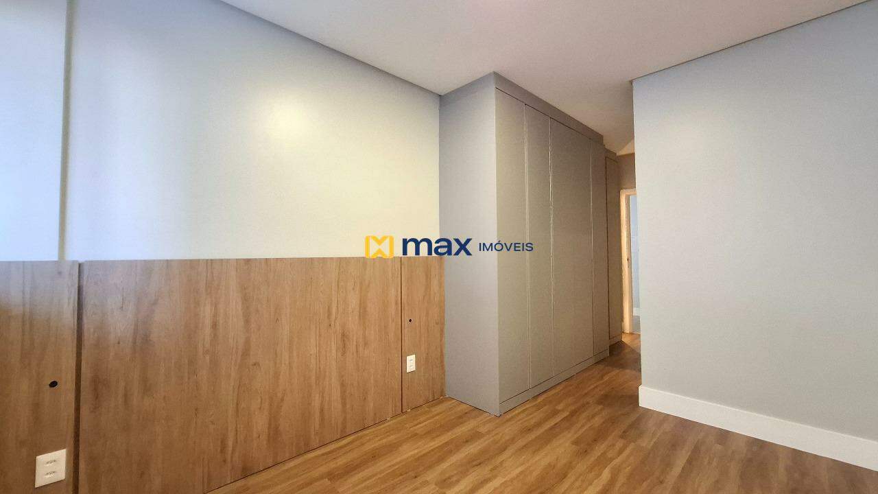 Apartamento à venda no Praia Brava de Itajaí: Suíte 1