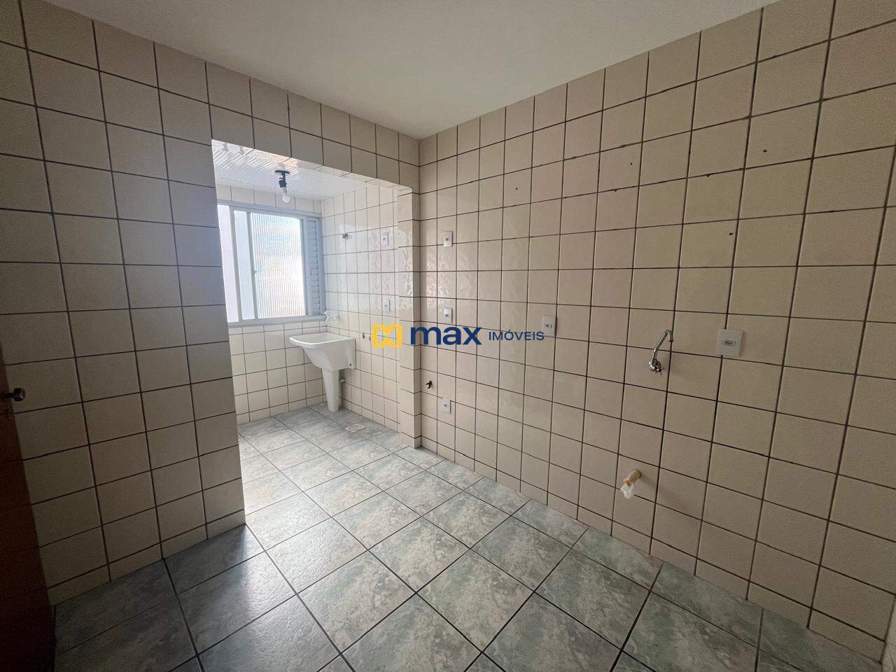Apartamento para aluguel no Centro: 