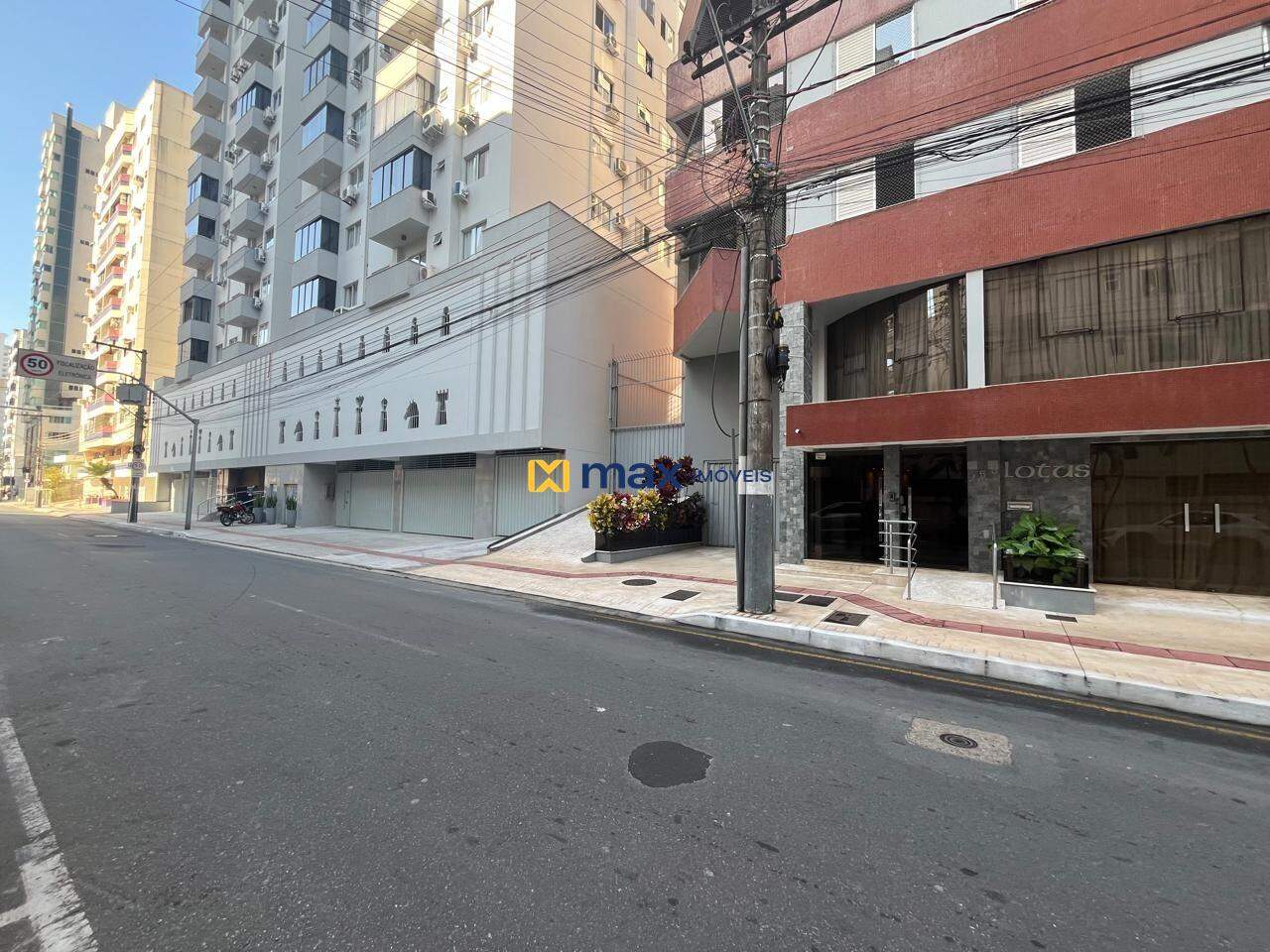 Apartamento para aluguel no Centro: 