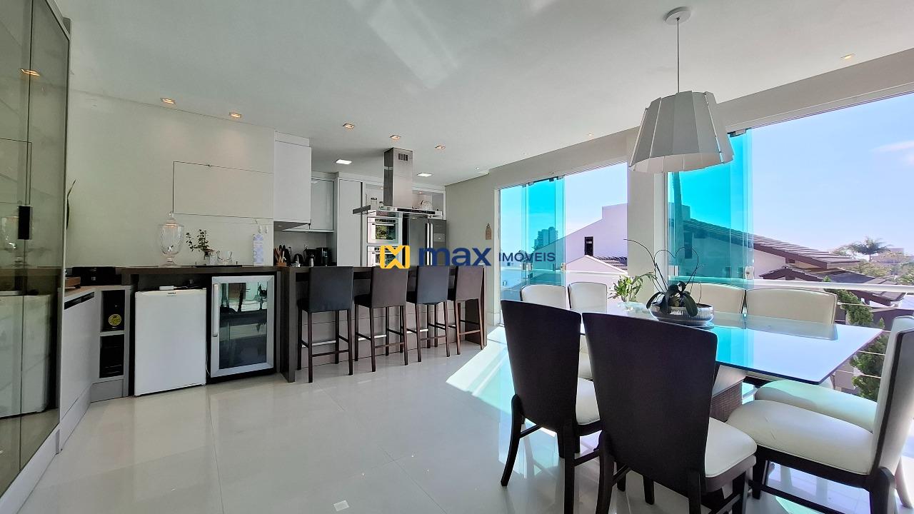 Casa à venda no Cabeçudas: Living integrado