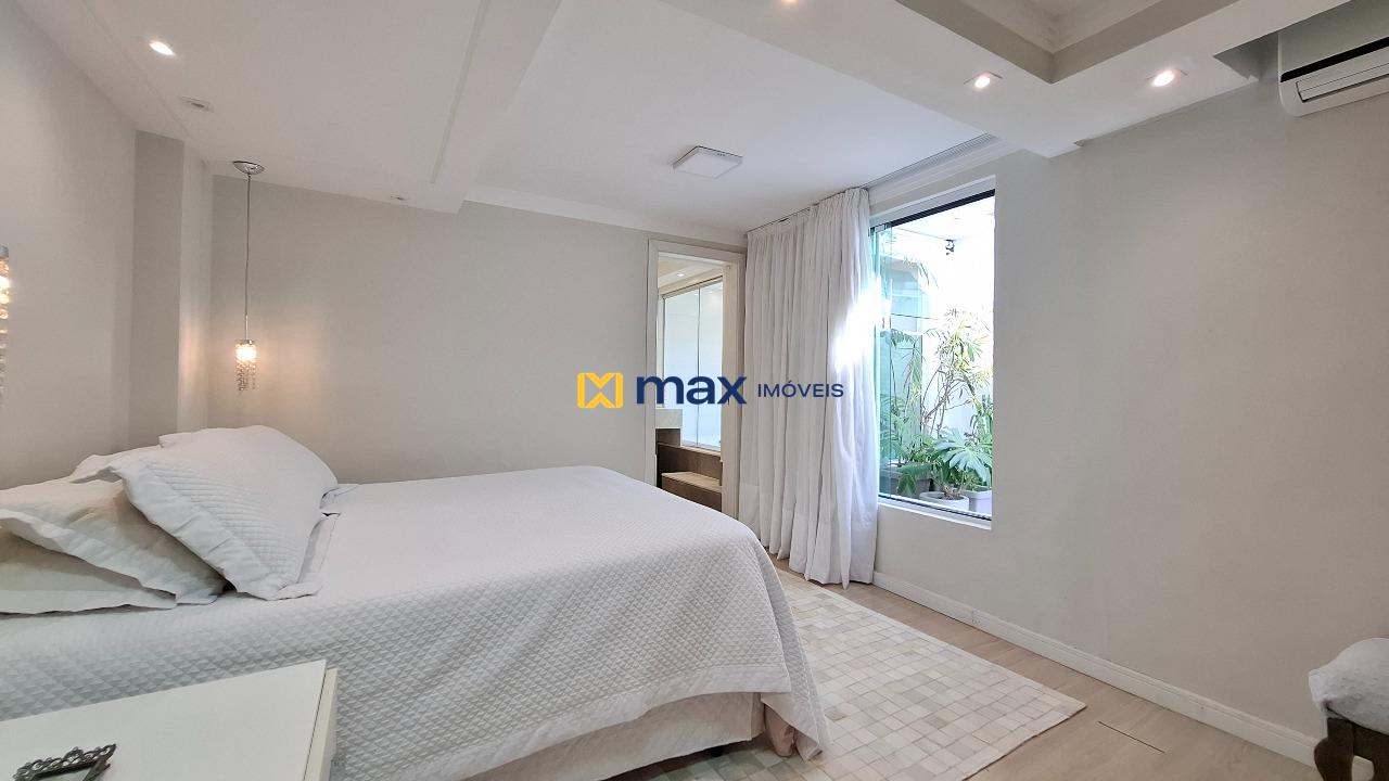 Casa à venda no Cabeçudas: Suíte 3