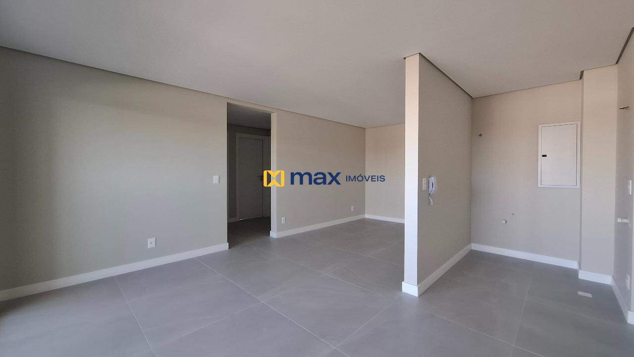 Apartamento à venda no Praia Brava: Living integrado