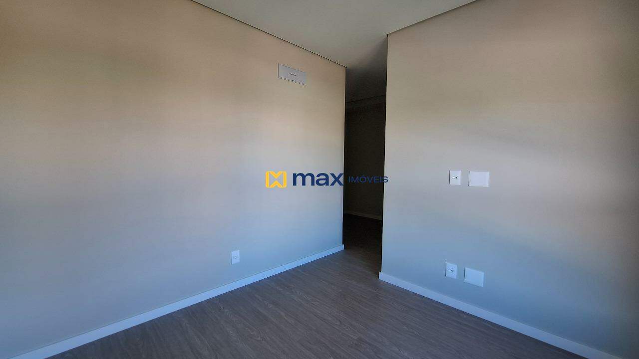 Apartamento à venda no Praia Brava: Suíte