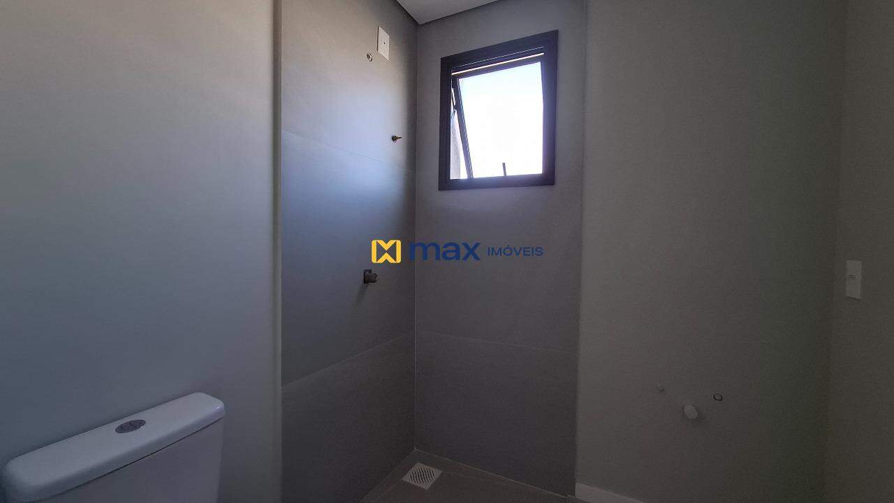 Apartamento à venda no Praia Brava: Banheiro suíte