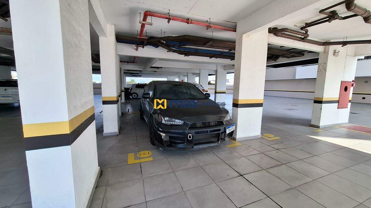 Apartamento para aluguel no Centro: Garagem