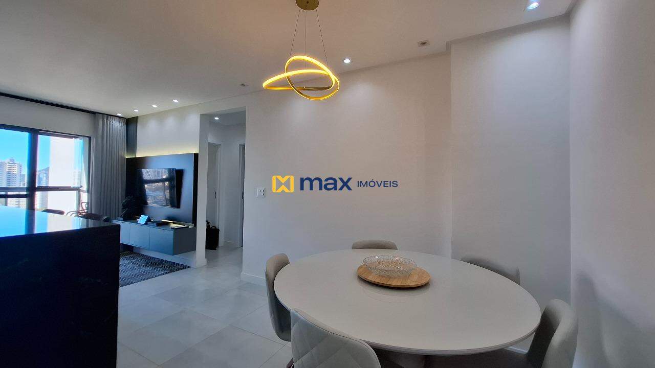 Apartamento à venda no Vila Operária: Living integrado